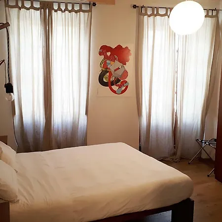 Art Guest house 2*